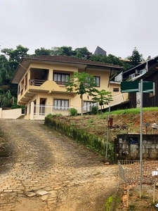 Casa para venda com 247 metros quadrados com 4 quartos em Jaraguá Esquerdo - Jaraguá do Su