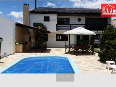 Sobrado com 4 dormitórios à venda, 300 m² por R$ 1.100.000,00 - Loteamento Pineville - Pin