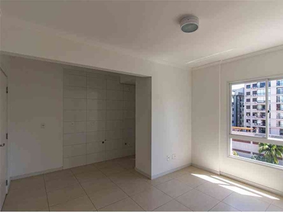 Apartamento à venda no bairro Centro, 32m²