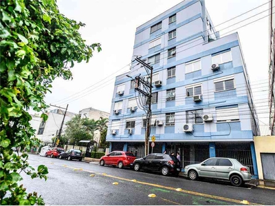 Apartamento com 1 quarto à venda no bairro Cidade Baixa, 28m²