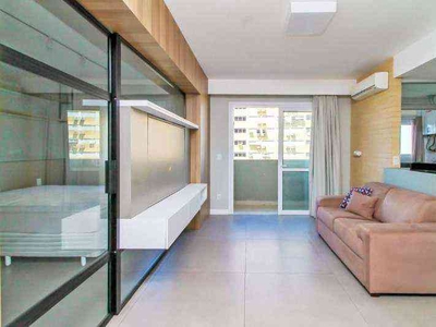 Apartamento com 1 quarto à venda no bairro Petrópolis, 52m²