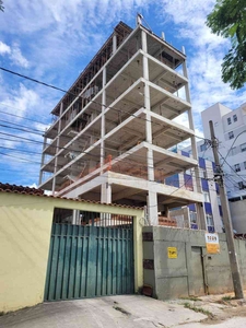 Apartamento com 2 quartos à venda no bairro Ana Lúcia, 107m²