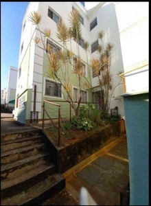 Apartamento com 2 quartos à venda no bairro Chácaras Reunidas Santa Terezinha, 62m²