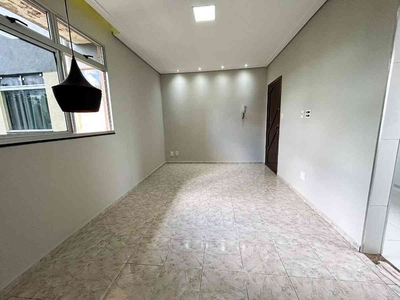 Apartamento com 2 quartos à venda no bairro Flávio de Oliveira (barreiro), 57m²