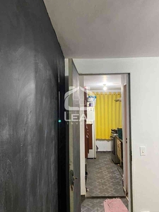 Apartamento com 2 quartos à venda no bairro Jardim Guarujá, 52m²