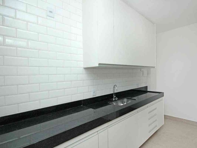 Apartamento com 2 quartos à venda no bairro Santo Antônio, 80m²