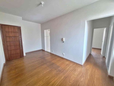 Apartamento com 2 quartos para alugar no bairro Ipiranga, 60m²