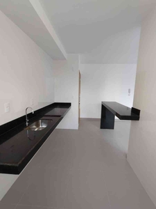 Apartamento com 2 quartos para alugar no bairro Silveira, 60m²