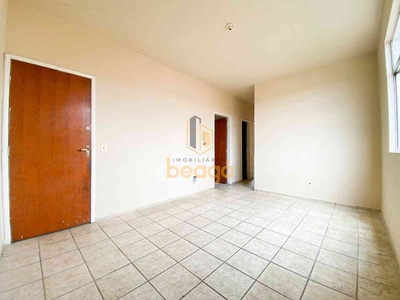 Apartamento com 3 quartos à venda no bairro Alípio de Melo, 60m²