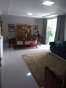 Apartamento com 3 quartos à venda no bairro Bromélias, 127m²