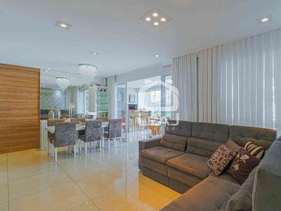 Apartamento com 3 quartos à venda no bairro Cidade Monções, 134m²