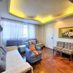 Apartamento com 3 quartos à venda no bairro Coração Eucarístico, 160m²