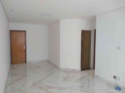 Apartamento com 3 quartos à venda no bairro Coração Eucarístico, 75m²