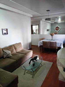 Apartamento com 3 quartos à venda no bairro Coração Eucarístico, 99m²