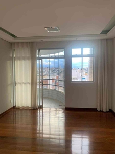 Apartamento com 3 quartos à venda no bairro Grajaú, 100m²