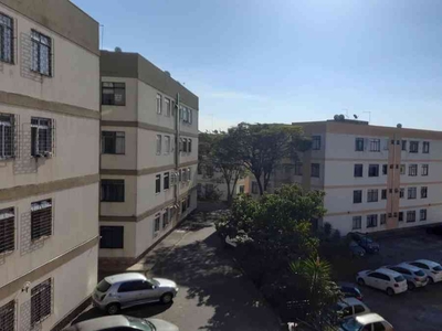 Apartamento com 3 quartos à venda no bairro Heliópolis, 68m²