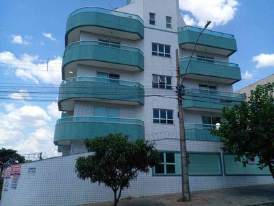Apartamento com 3 quartos à venda no bairro Inconfidentes, 180m²