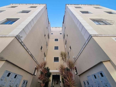 Apartamento com 3 quartos à venda no bairro Jardim Riacho das Pedras, 58m²