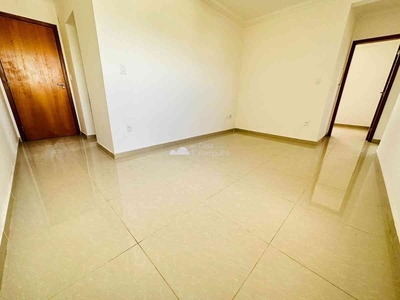 Apartamento com 3 quartos à venda no bairro Santa Mônica, 75m²