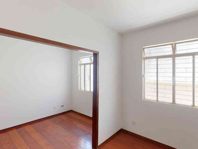 Apartamento com 3 quartos à venda no bairro Santo Antônio, 120m²