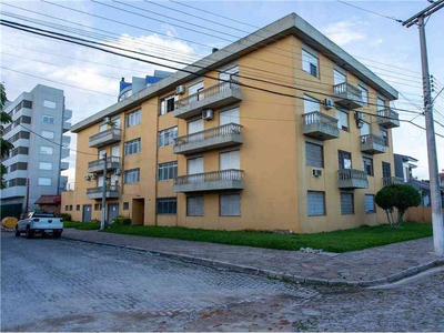 Apartamento com 3 quartos à venda no bairro Três Vendas, 117m²