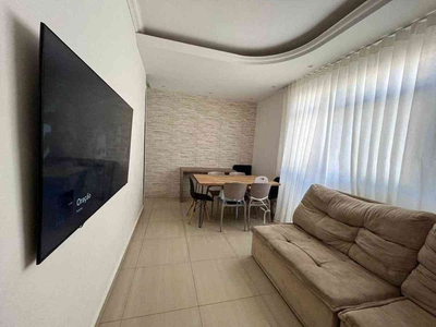 Apartamento com 3 quartos para alugar no bairro Fernão Dias, 81m²