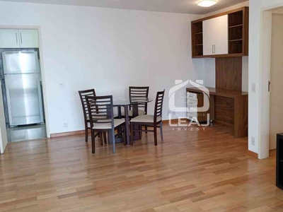 Apartamento com 3 quartos para alugar no bairro Jardim Paulista, 107m²