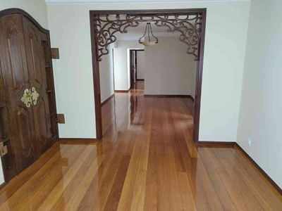 Apartamento com 4 quartos à venda no bairro Gutierrez, 220m²