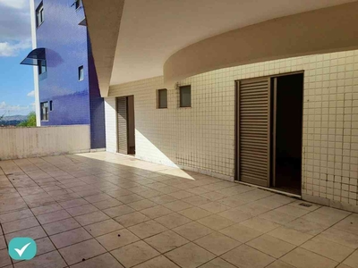 Apartamento com 4 quartos à venda no bairro Ouro Preto, 285m²