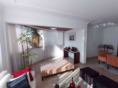 Apartamento com 4 quartos à venda no bairro Palmares, 130m²