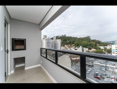 Apartamento no Bairro Victor Konder em Blumenau com 2 Dormitórios (1 suíte) e 67 m²