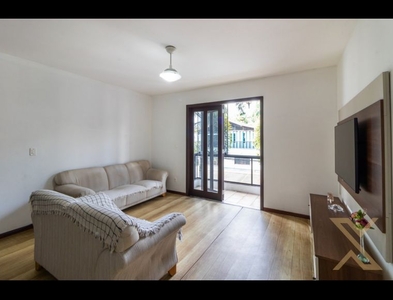 Apartamento no Bairro Vila Nova em Blumenau com 3 Dormitórios (1 suíte) e 123.22 m²