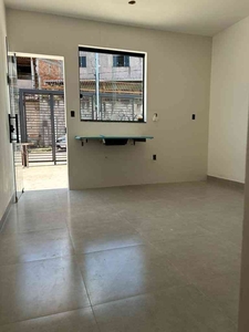 Casa com 1 quarto à venda no bairro Centro, 42m²