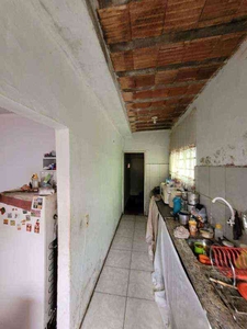 Casa com 2 quartos à venda no bairro Dom Bosco, 237m²