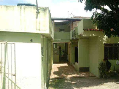Casa com 2 quartos à venda no bairro Glória