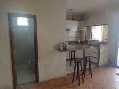 Casa com 2 quartos à venda no bairro Jardim América, 160m²