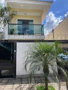 Casa com 2 quartos à venda no bairro Masterville, 115m²