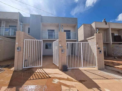 Casa com 2 quartos à venda no bairro Novo Barreirinho, 70m²