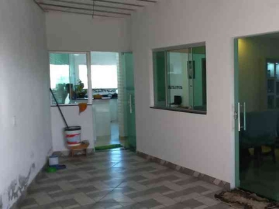 Casa com 2 quartos à venda no bairro Palmeiras, 130m²