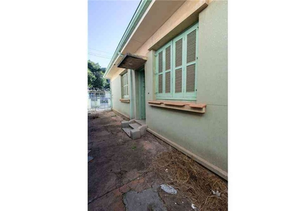 Casa com 2 quartos à venda no bairro Partenon, 70m²