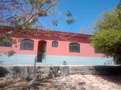 Casa com 2 quartos à venda no bairro Quintas do Jacuba, 220m²