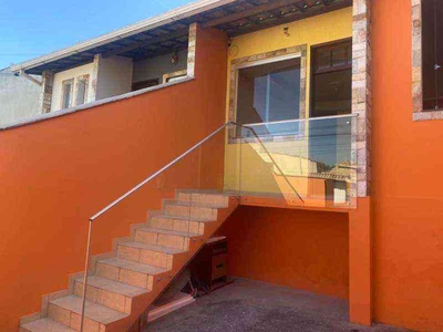 Casa com 2 quartos à venda no bairro Residencial Lagoa, 150m²