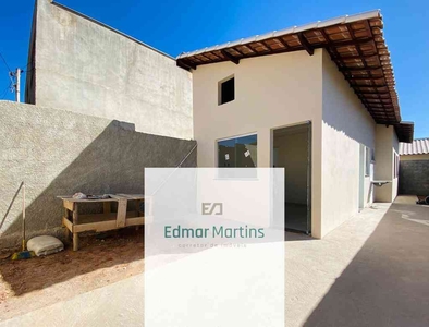 Casa com 2 quartos à venda no bairro Resplendor, 120m²