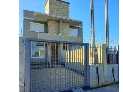 Casa com 2 quartos à venda no bairro São José, 76m²