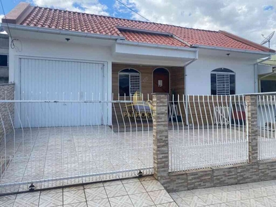 Casa com 2 quartos à venda no bairro São Sebastião, 69m²