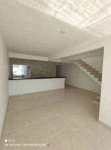 Casa com 2 quartos à venda no bairro Vila Cristina, 218m²