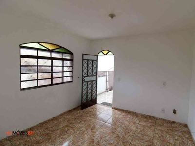 Casa com 2 quartos para alugar no bairro Vista Alegre, 65m²