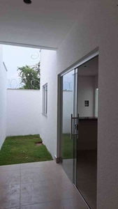 Casa com 3 quartos à venda no bairro Andyara, 66m²