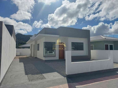 Casa com 3 quartos à venda no bairro Bela Vista, 70m²