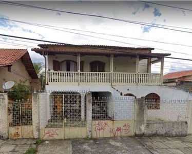 Casa com 3 quartos à venda no bairro Boa Vista, 360m²